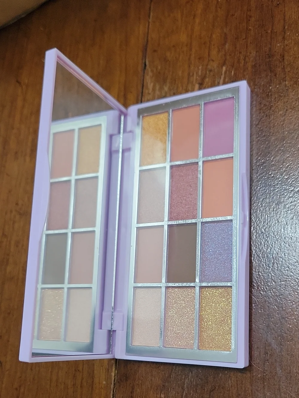 Illuminati eyeshadow palette  y2slay